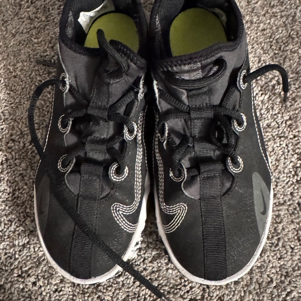 Nike Kids Black and White Sneakers